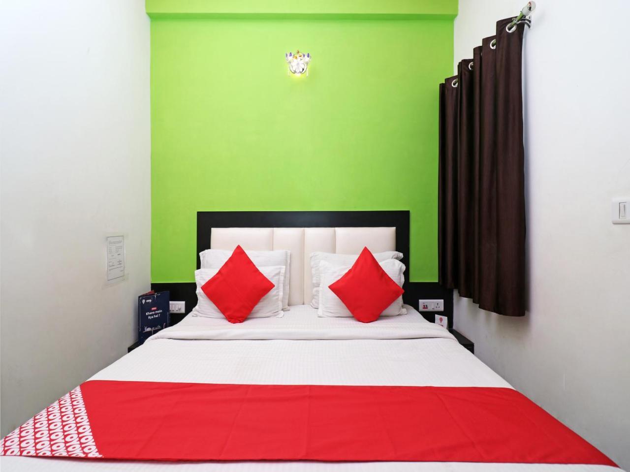 Hotel Aaradhya Residency à Agra  Extérieur photo